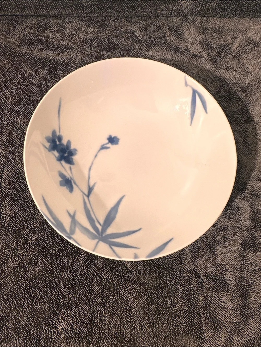 White Porcelain Dinner Plate with Blue Floral Accent